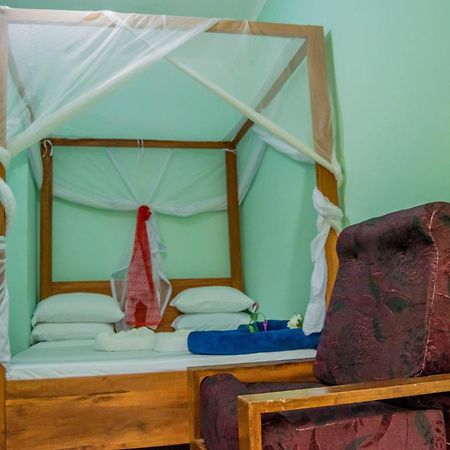 Kilimanjaro Summit Lodge Moshi Bagian luar foto