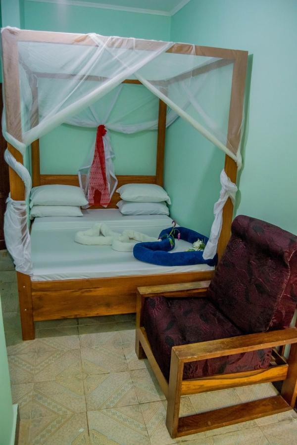 Kilimanjaro Summit Lodge Moshi Bagian luar foto