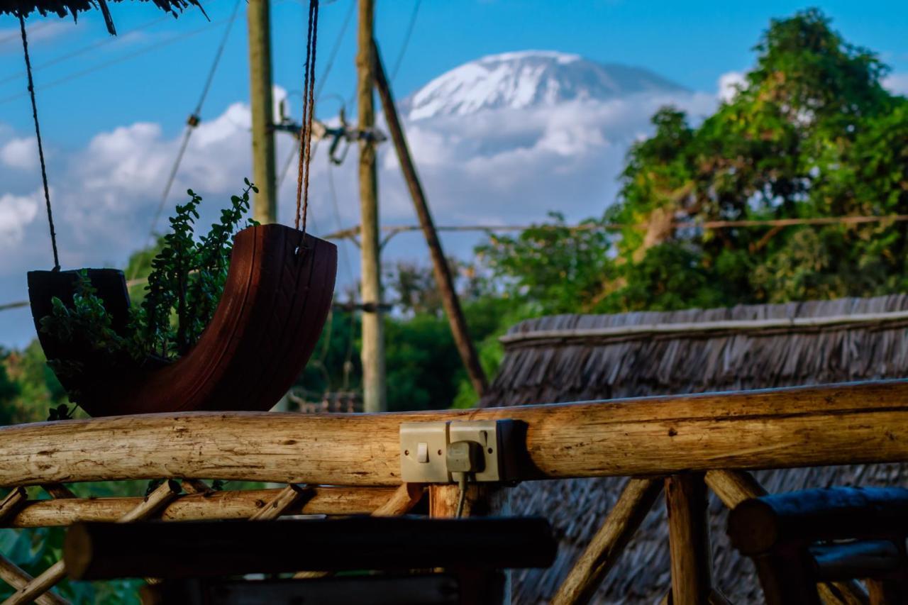 Kilimanjaro Summit Lodge Moshi Bagian luar foto
