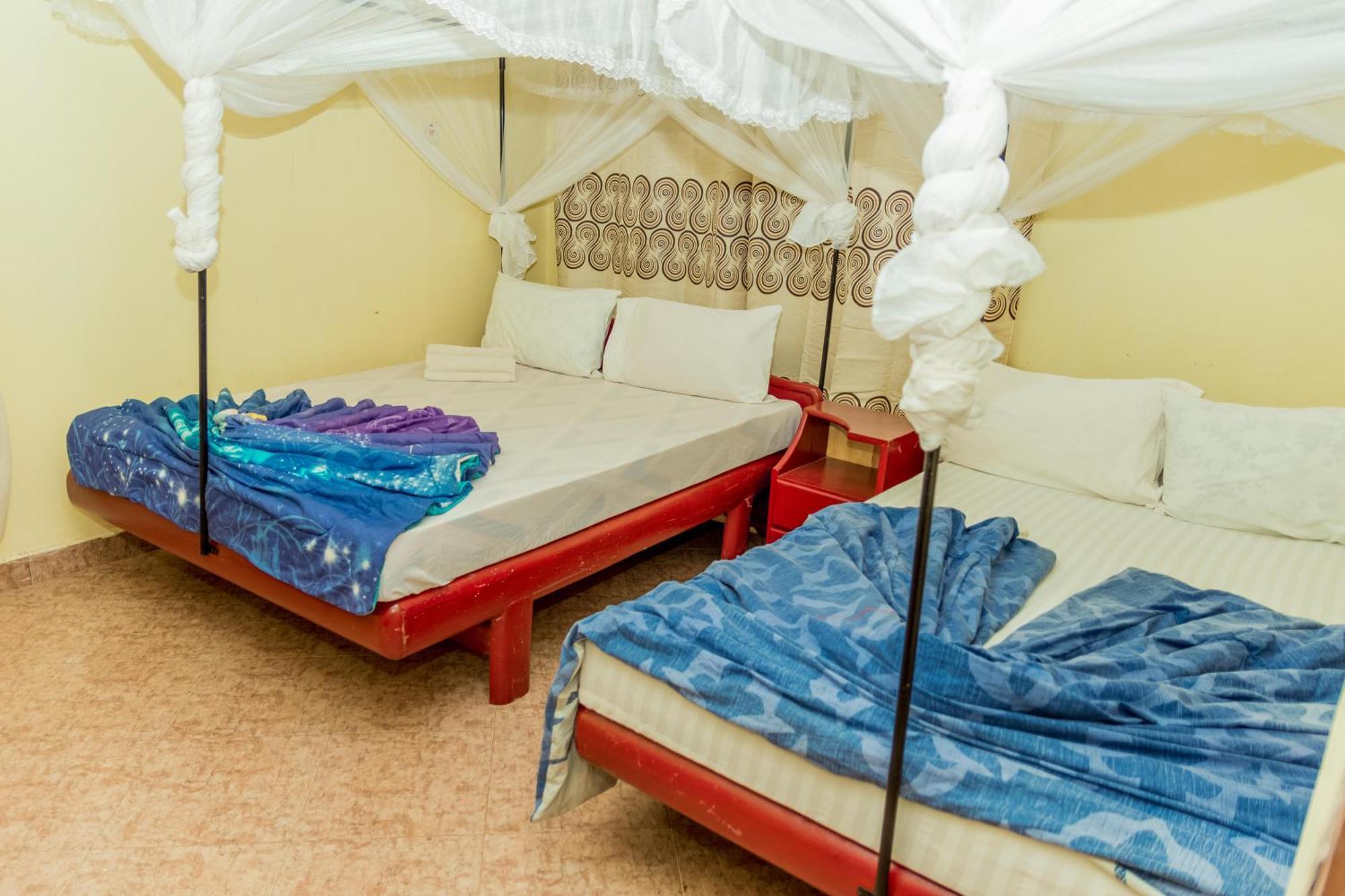 Kilimanjaro Summit Lodge Moshi Bagian luar foto